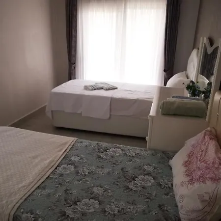 Denize Yakin Lueks Apartman *