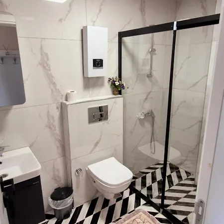 Denize Yakin Lueks Apartamento Alanya