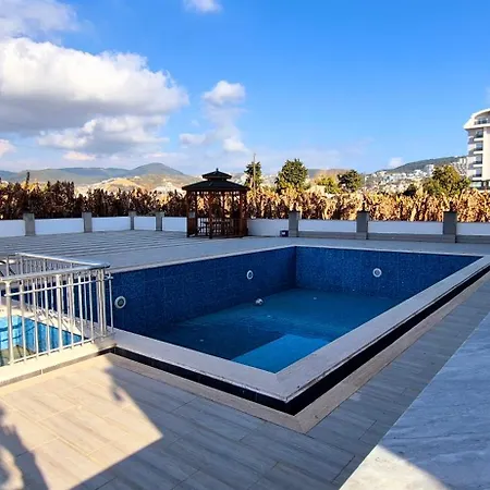 Denize Yakin Lueks Apartamento Alanya